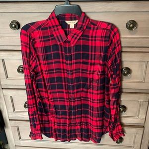 Lucky Brand button down red & black plaid in new condition size S.
